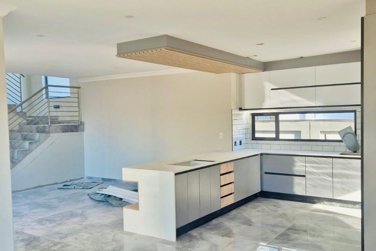 4-Bedroom House Zambezi Manor lifestyle Estate - Photo 3