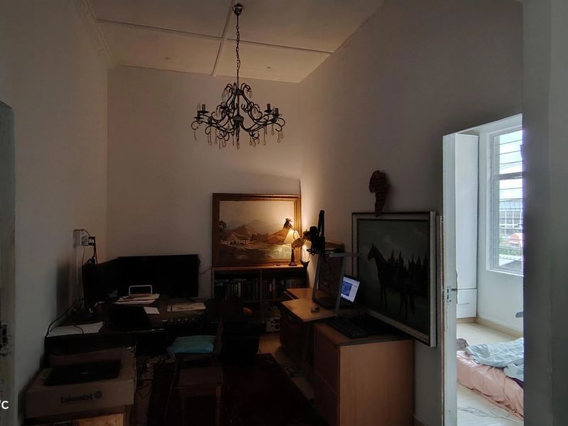 Excellent fixer-upper income earner - Photo 10