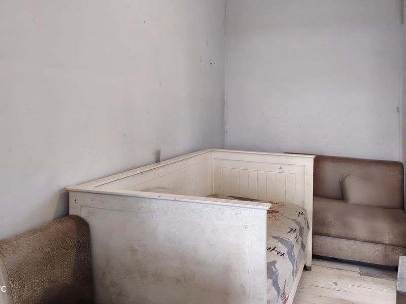 Excellent fixer-upper income earner - Photo 3