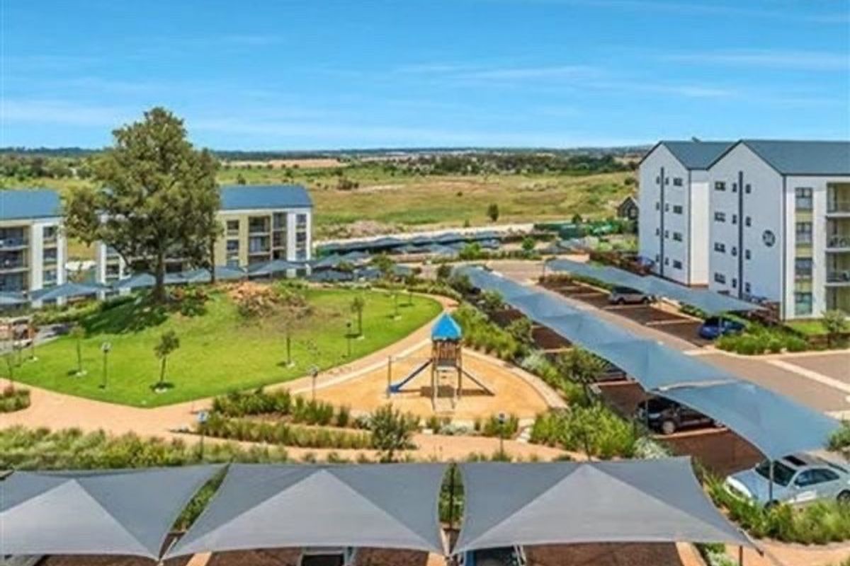 Apartment For Sale in Linbro Park, Sandton - Photo 5