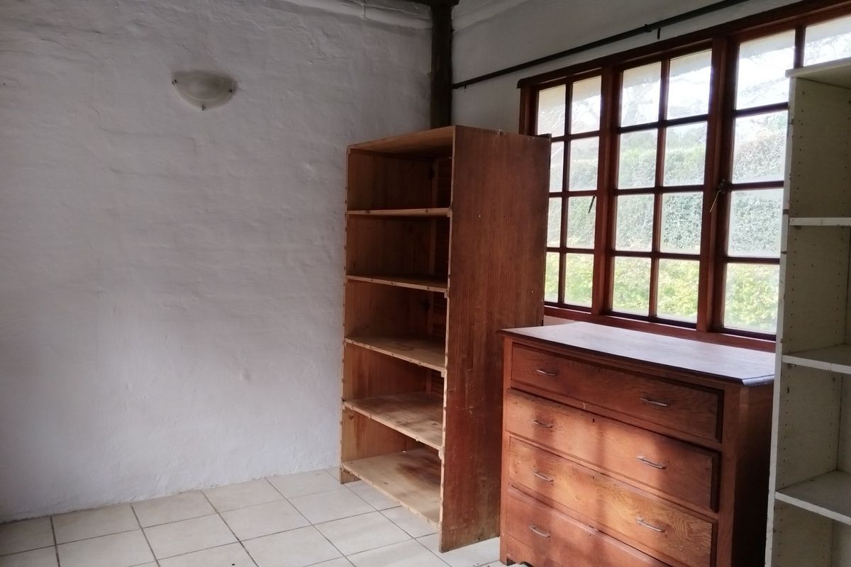 Lock up and Go Unit For Sale in Hogsback - Photo 2