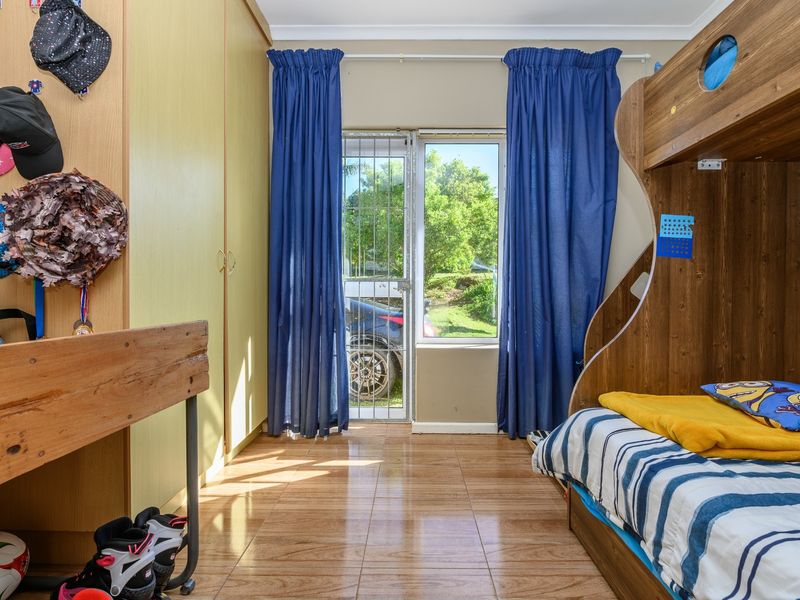 180° Sea View Abode On Show Sunday by Appointment Only 14.30 - 17.00 - Photo 10