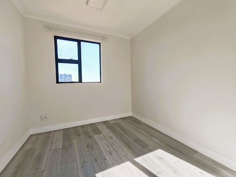 Mountain view Apartments For Sale in Zonnebloem, Cape Town - Photo 9