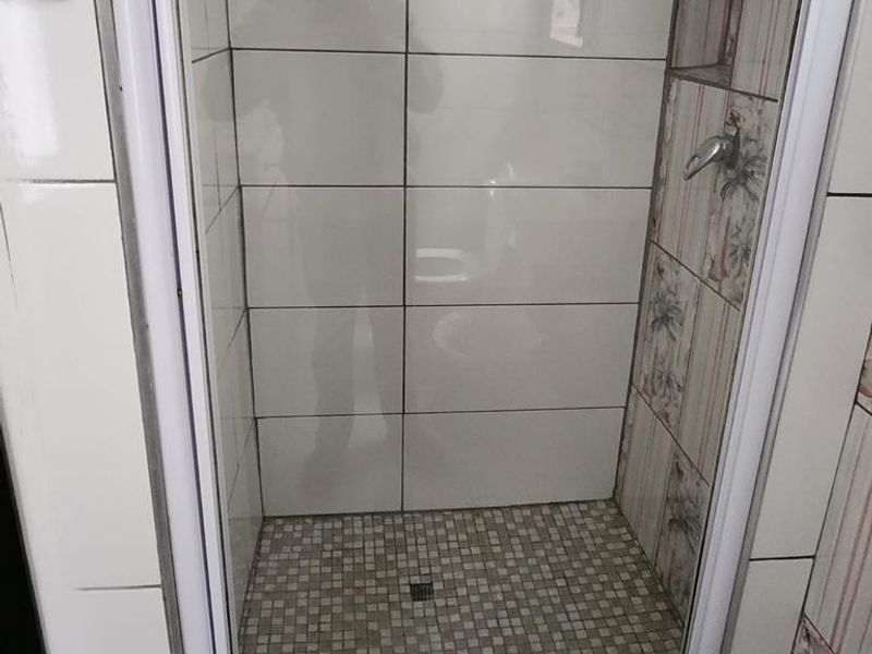 Cottage To Rent in Wendywood, Sandton - Photo 6