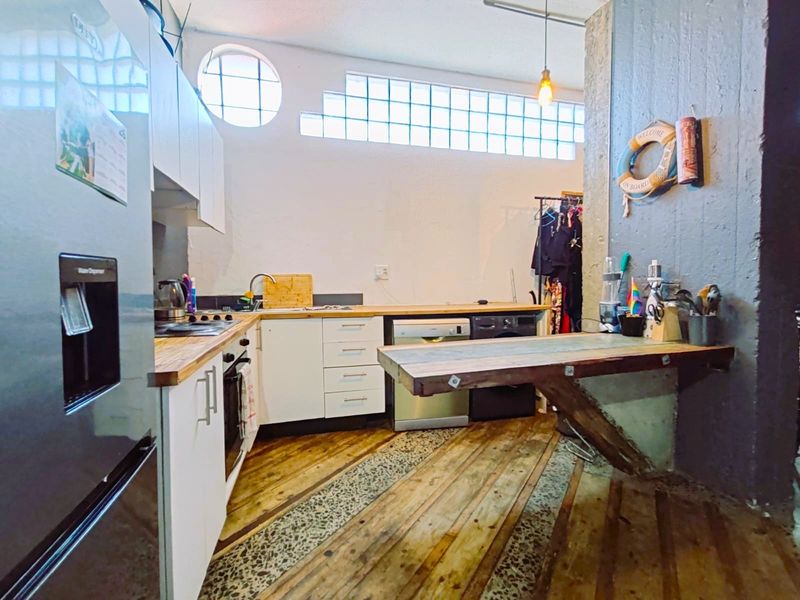 Character-Filled Investment Opportunity with a Mountain view in Burnside, Salt River - Photo 6