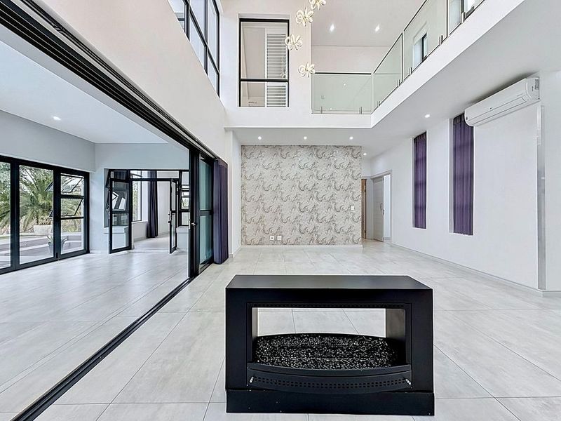 Luxury Modern House To Rent in Waterlake Farm Lifestyle Estate, Pretoria - Photo 6