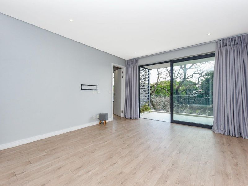 High-Design Luxury Meets Elite Urban Living: Impeccable 2-Bed, 2-Bath Haven at Tree Tops - Photo 9