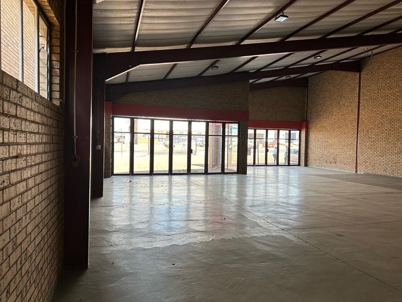 Commercial Property To Rent in Middelburg Central, Middelburg - Photo 1