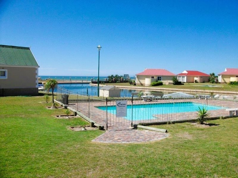 3 Bedroom Sea View Apartment for Sale in Marina Martinique, Jeffreys Bay | Beach Access - Photo 1