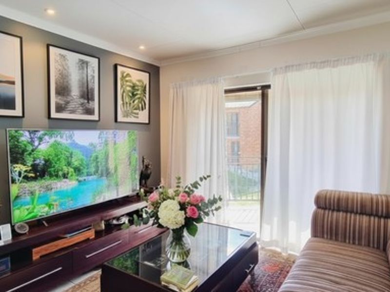 Apartment For Sale in Witfield, Boksburg R750 000. - Photo 1