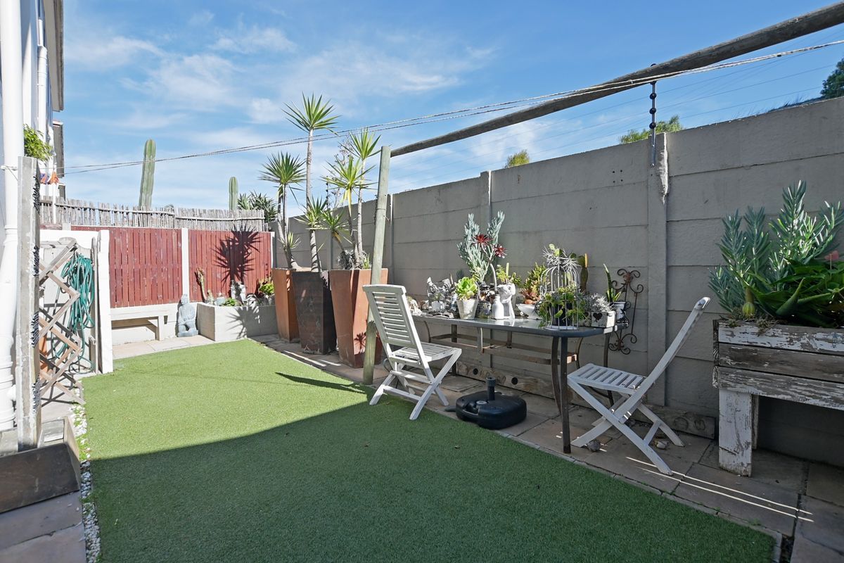 TOWNHOUSE BLOUBERG SANDS ON SHOW SUNDAY - Photo 5