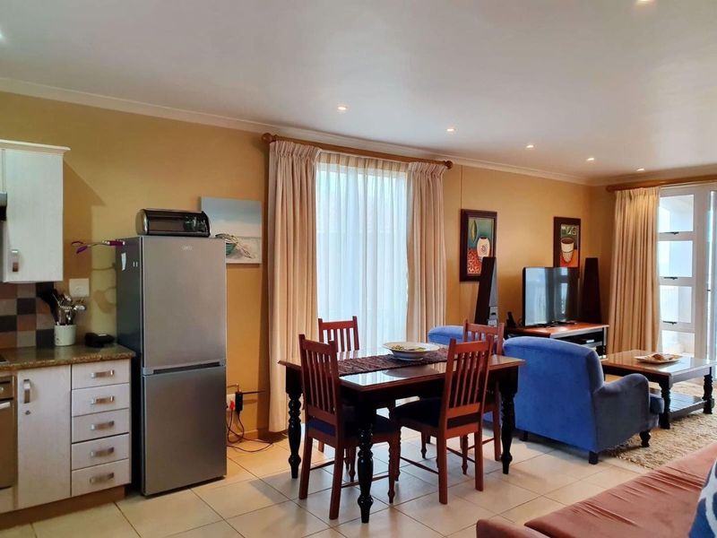 Golf Villa With Ocean Views, Investment and Safe! - Photo 3