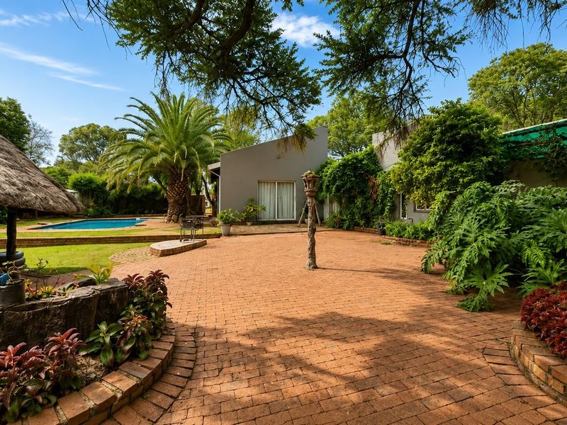 Exclusive Country Living in Benoni AH, Benoni - Photo 1