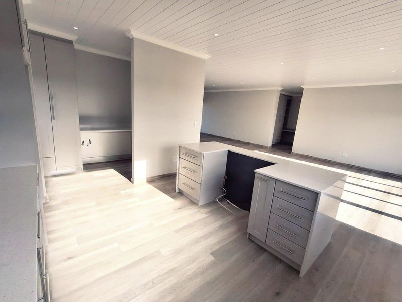 House For Sale in Stilbaai Wes, Stilbaai - Photo 7
