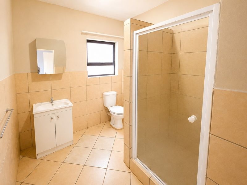 Ground Floor Investment Gem in Stonehenge - Ideal for First-Time Buyers or Investors - Photo 9