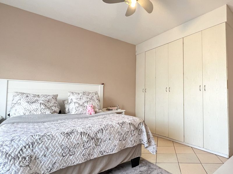Ground Floor Investment Gem in Stonehenge - Ideal for First-Time Buyers or Investors - Photo 10