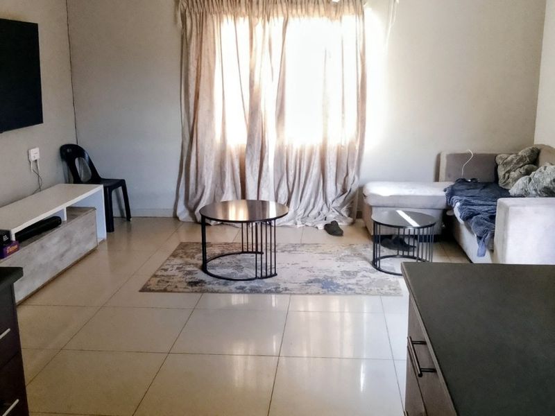 House To Rent in Protea Glen, Soweto - Photo 5