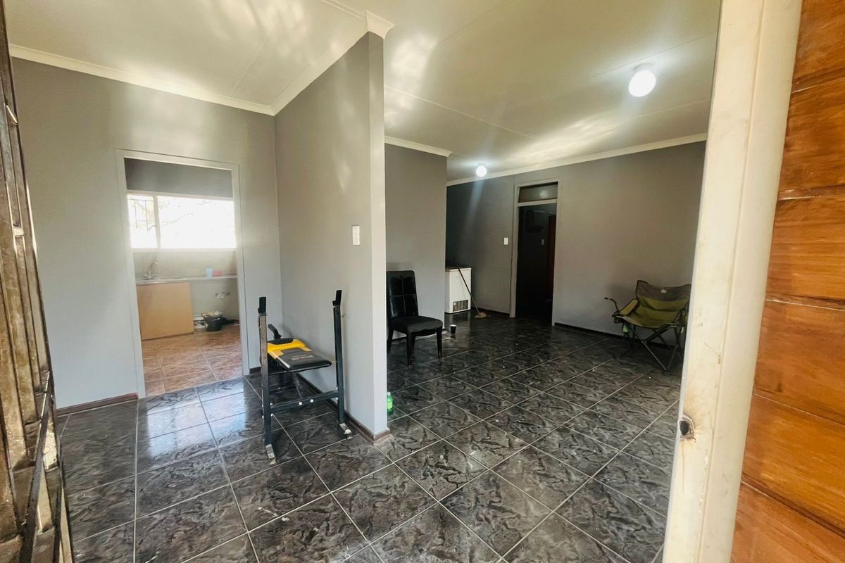 3-Bedroom House Available To Rent in Sasolburg Central, Sasolburg - Photo 4