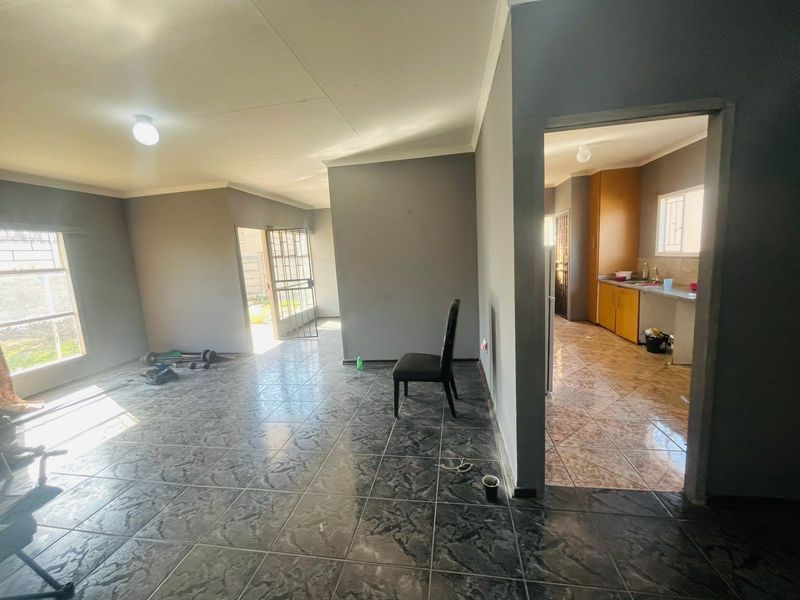 3-Bedroom House Available To Rent in Sasolburg Central, Sasolburg - Photo 3