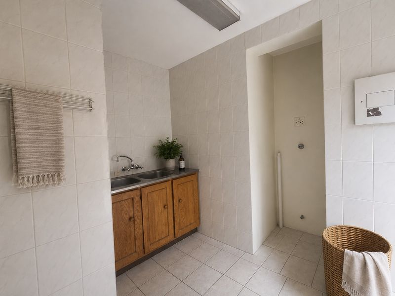 House For Sale in Elarduspark, Pretoria - Photo 8