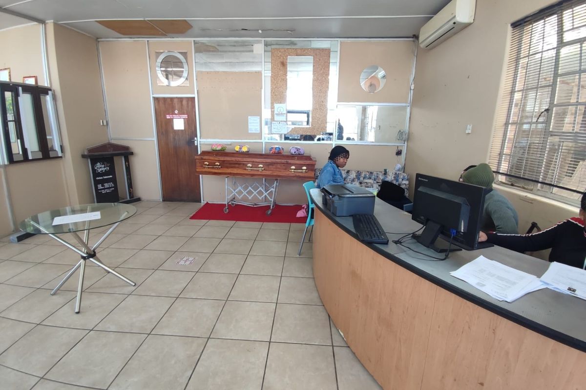 Commercial Property For Sale in Klerksdorp Central, Klerksdorp, North West - Photo 3