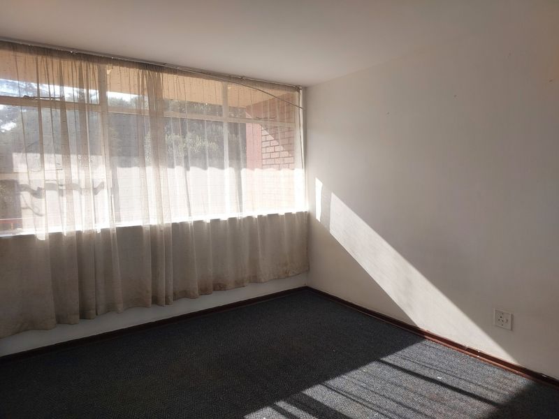 Apartment For Sale in Dinwiddie Germiston Gauteng - Photo 9