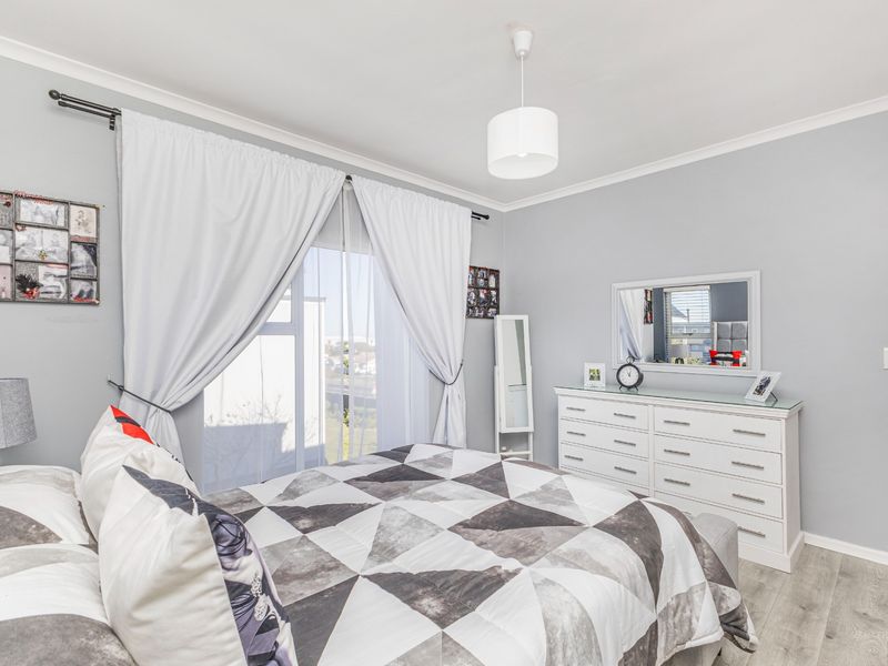 Immaculate 2-Bedroom Apartment in Burgundy Estate - Photo 9