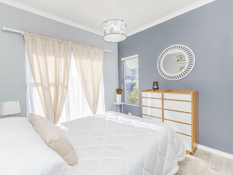 Immaculate 2-Bedroom Apartment in Burgundy Estate - Photo 8