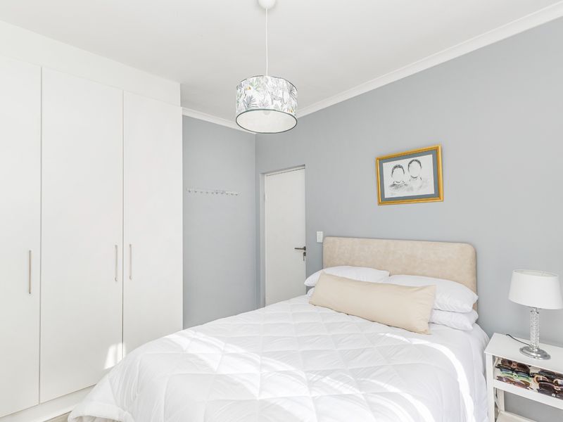 Immaculate 2-Bedroom Apartment in Burgundy Estate - Photo 7