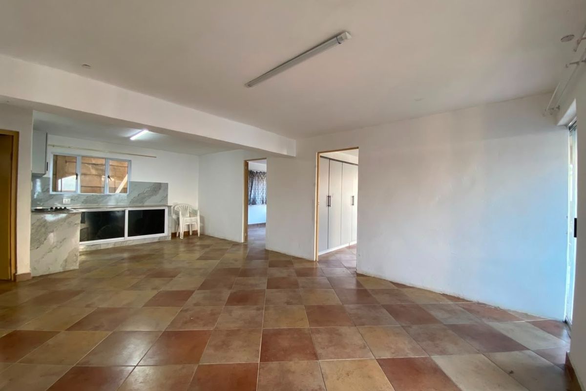 Modern 2 Bedroom Apartment to Let in Bluff - Water Included | R7,500 per Month - Photo 5