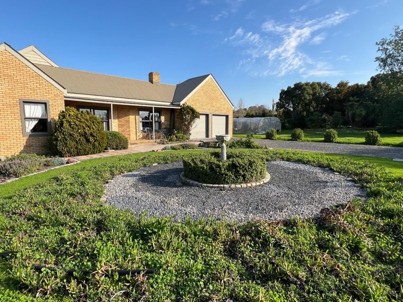 Exceptional Smallholding with Development Potential | Vierlanden, Durbanville - Photo 4