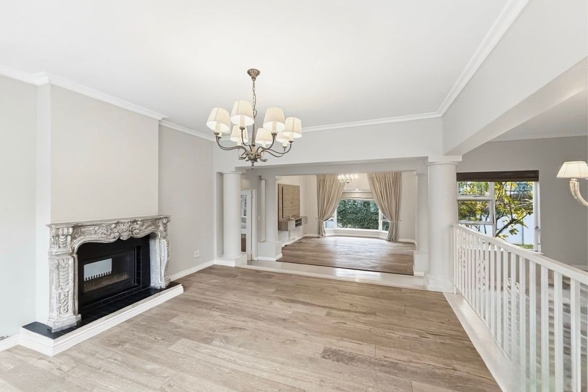 Contemporary Family Living in a Tranquil Dainfern Golf Estate Setting - Photo 5