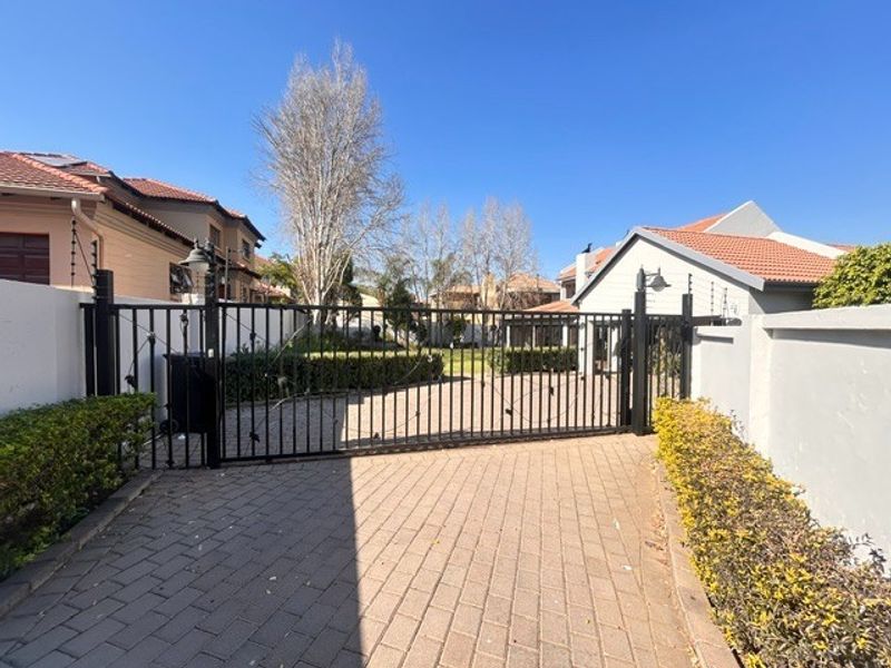 House For Sale in Amberfield Ridge, Amberfield, Centurion - Photo 2