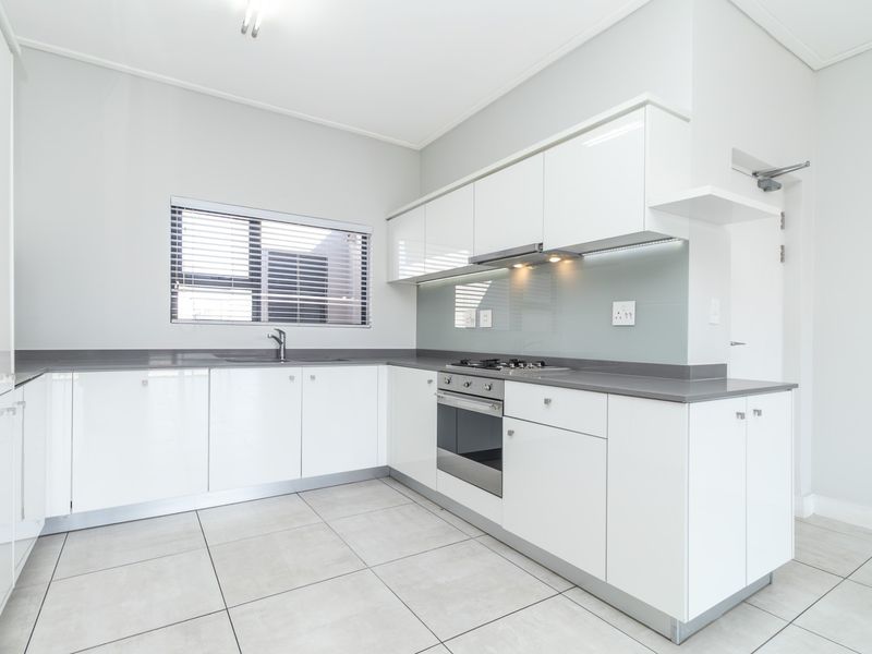 Sought After Garden Apartment at Prestigious Polofields Estate - Photo 7