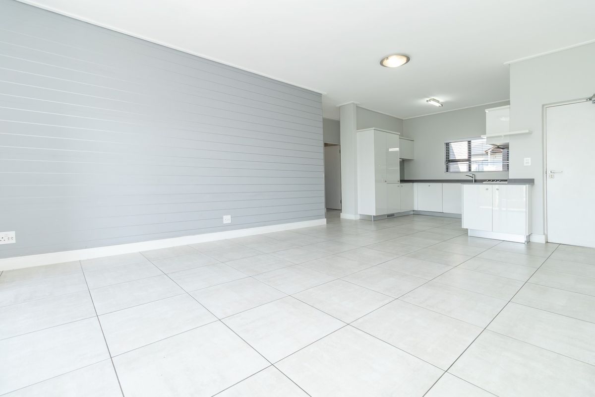 Sought After Garden Apartment at Prestigious Polofields Estate - Photo 2