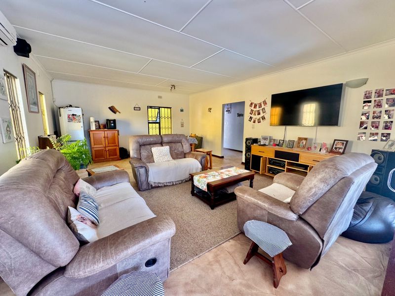 Entertain in Style with Garden and Pool Views - Photo 10