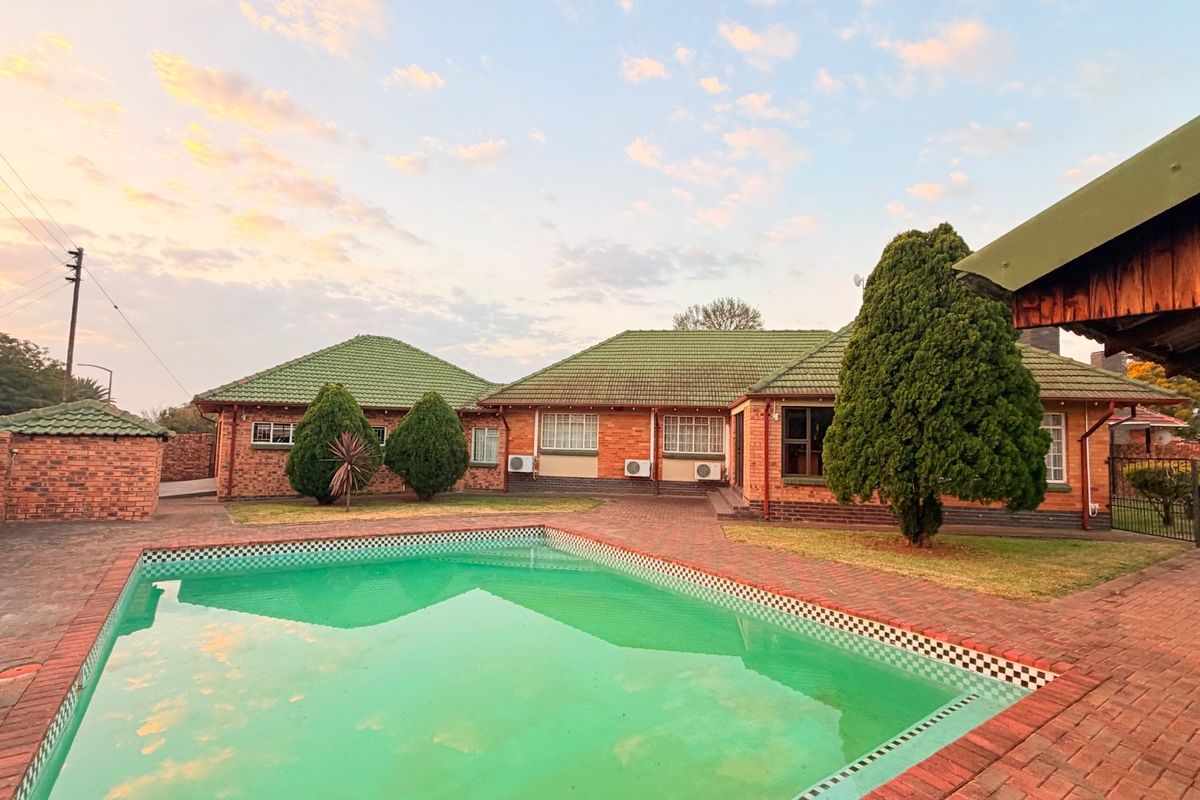 House For Sale in Ingagane, Newcastle, KwaZulu Natal - Photo 3