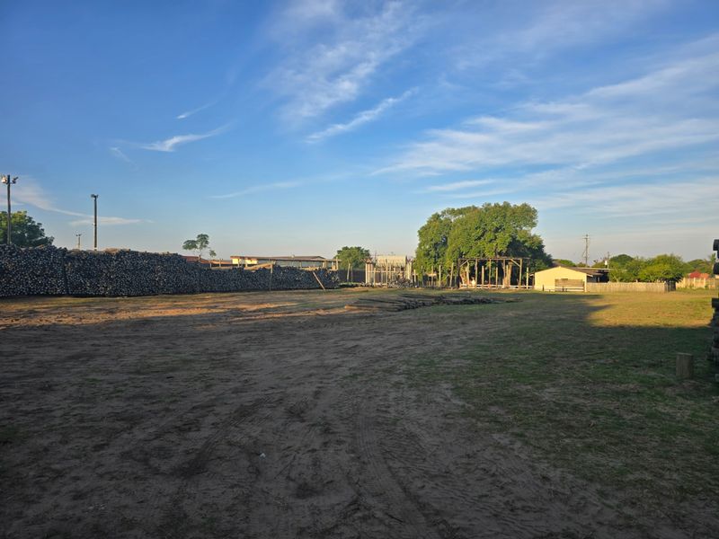 Prime property for sale in Kwambonambi industrial area - Photo 3