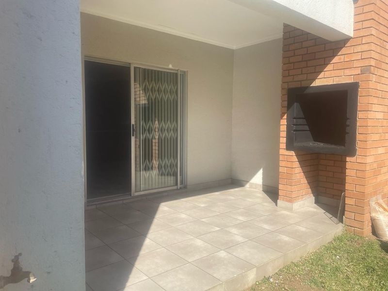 Apartment To Rent in Noordwyk, Midrand - Photo 10