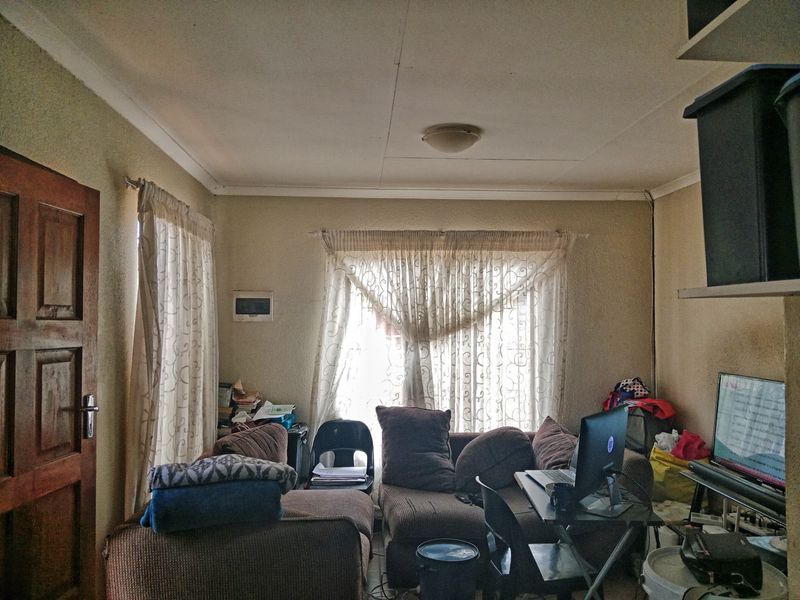 Affordable 2 BedroHouse For Sale in Soshanguve East Ext 5, Soshanguve East, Soshanguve - Photo 10