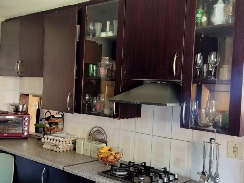 5 Bedroom House For Sale in The Reeds,Centurion - Photo 5