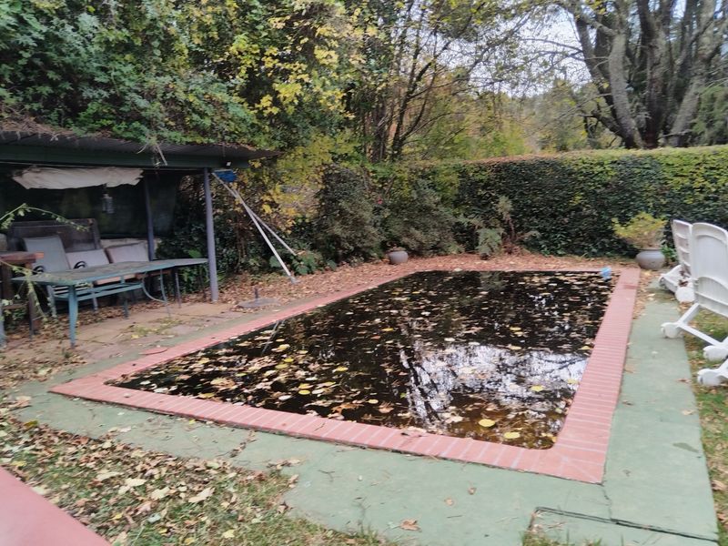 HOGSBACK HOME FOR SALE WITH MAGICAL GARDEN - Photo 3