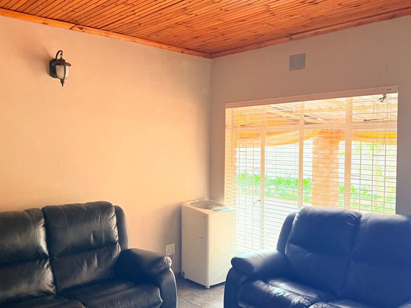 Townhouse For Sale in Vryheid, KwaZulu Natal - Photo 10