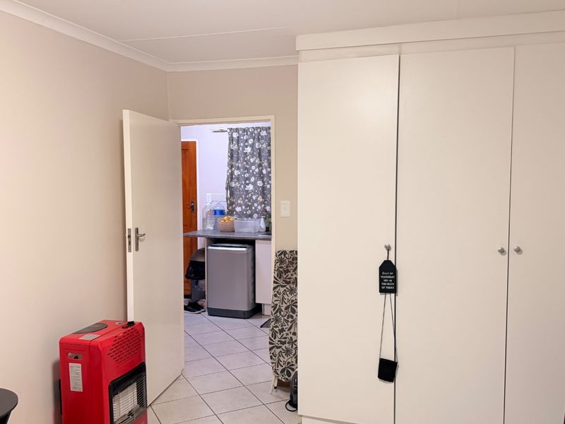 Apartment For Sale in Sunnyridge, Newcastle, KwaZulu Natal - Photo 10