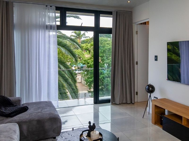 Fully Furnished Luxury 1 Bedroom Apartment To Let at The Paramount, Houghton Estate - Photo 5