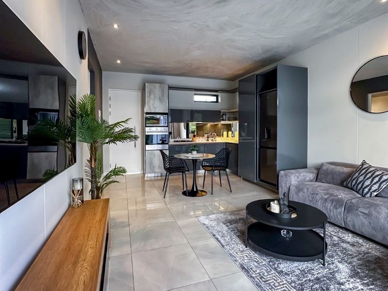 Fully Furnished Luxury 1 Bedroom Apartment To Let at The Paramount, Houghton Estate - Photo 4