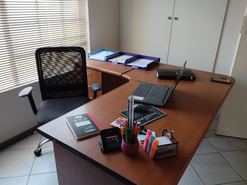 Apartment For Sale in Sunnyridge, Newcastle, KwaZulu Natal - Photo 9