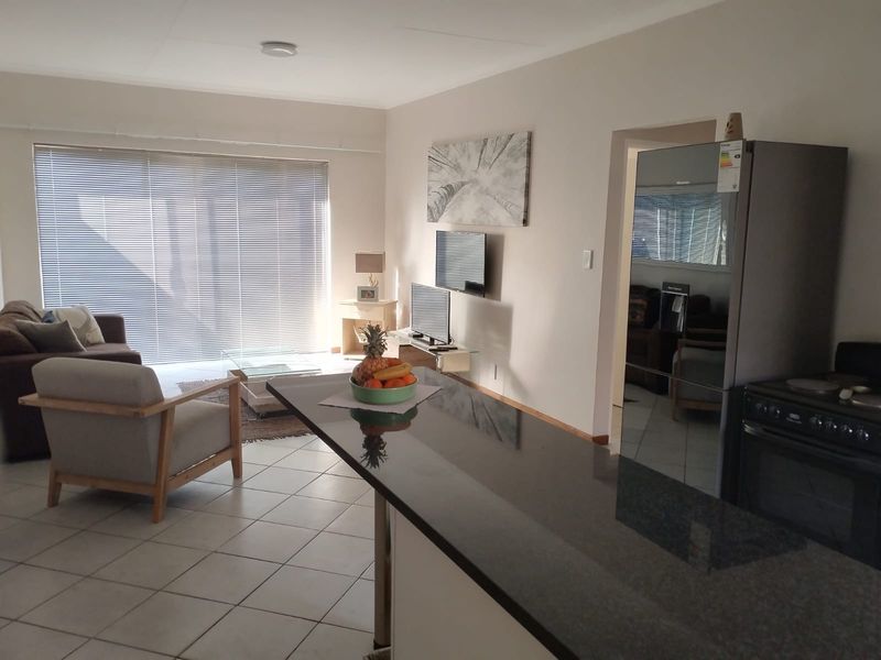 Apartment For Sale in Sunnyridge, Newcastle, KwaZulu Natal - Photo 10