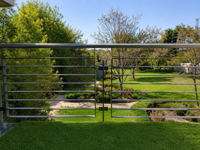 Apartment For Sale in Jackal Creek Golf Estate, Randburg - Photo 5