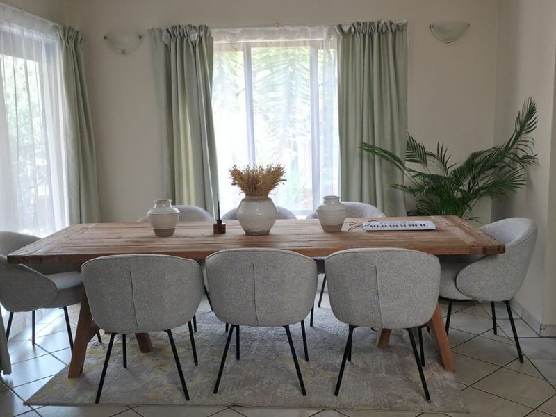 Beautiful family home for sale in Montecello Estate - Photo 4